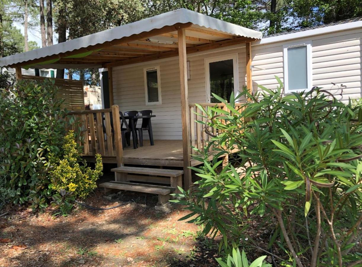 Camping La Simioune En Provence Bollène Kültér fotó