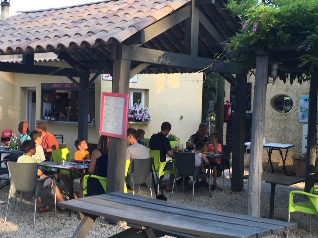 Camping La Simioune En Provence Bollène Kültér fotó